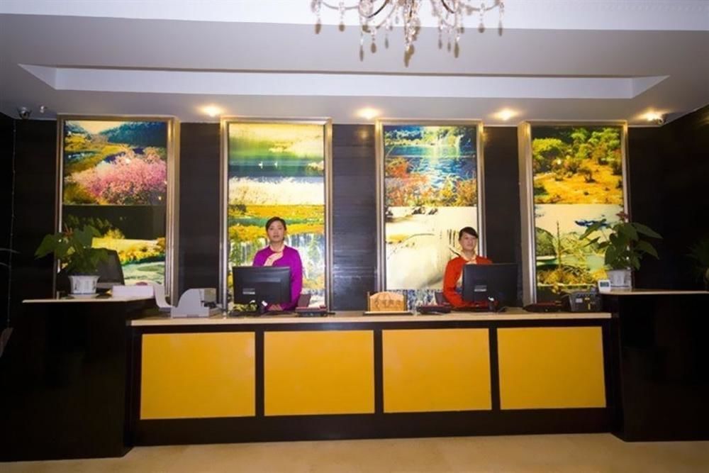 An E Courtyard Hotel Jiu Zhai Gou Branch Дзиуджайгоу Екстериор снимка